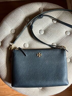Tory Burch Black Pebbled Leather zipper Crossbody with Gold Logo